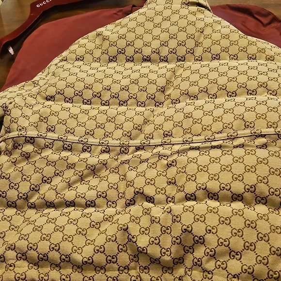 Gucci Beige Monogram Quilted Puffer Jacket - Picture 12 of 14